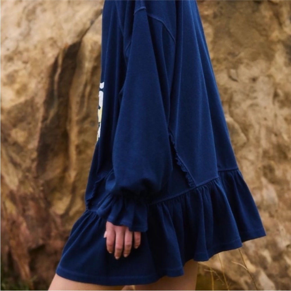 FREE PEOPLE MOVEMENT NWT Spring forward tunic -blue -large - Picture 3 of 5